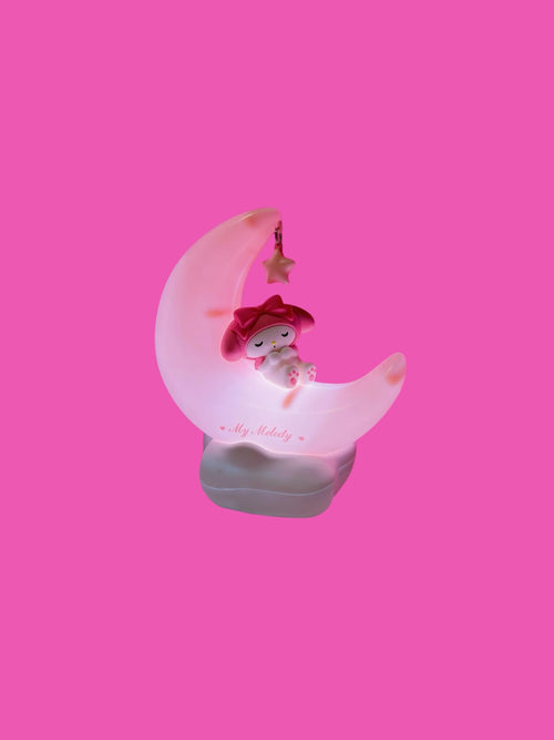 Luz Nocturna Lindo y Decoración de Habitación  Luna de Sanrio Genuino Kulomi Canela